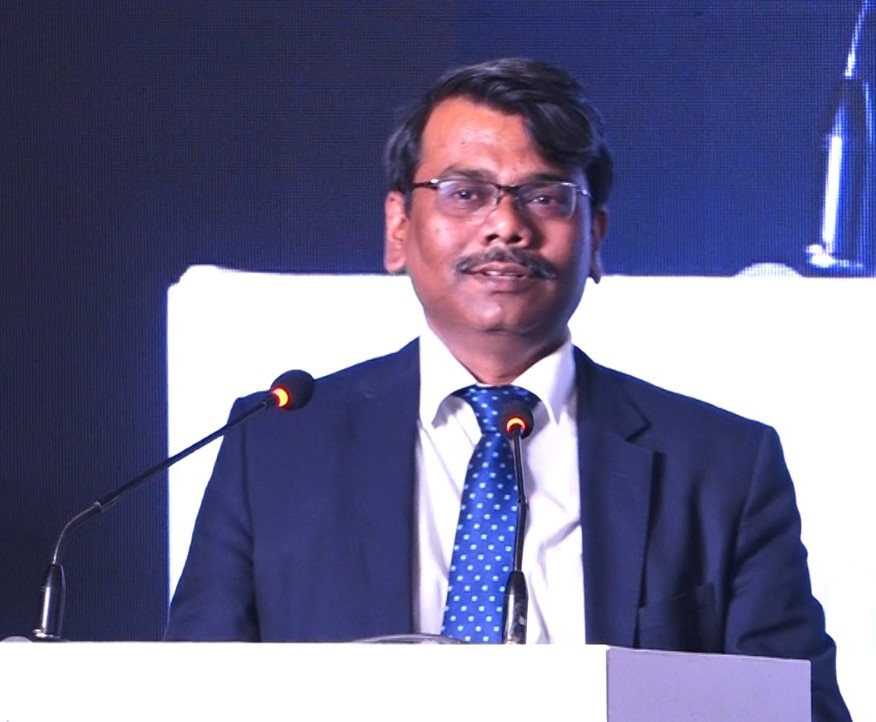 dr dinesh chauhan photo